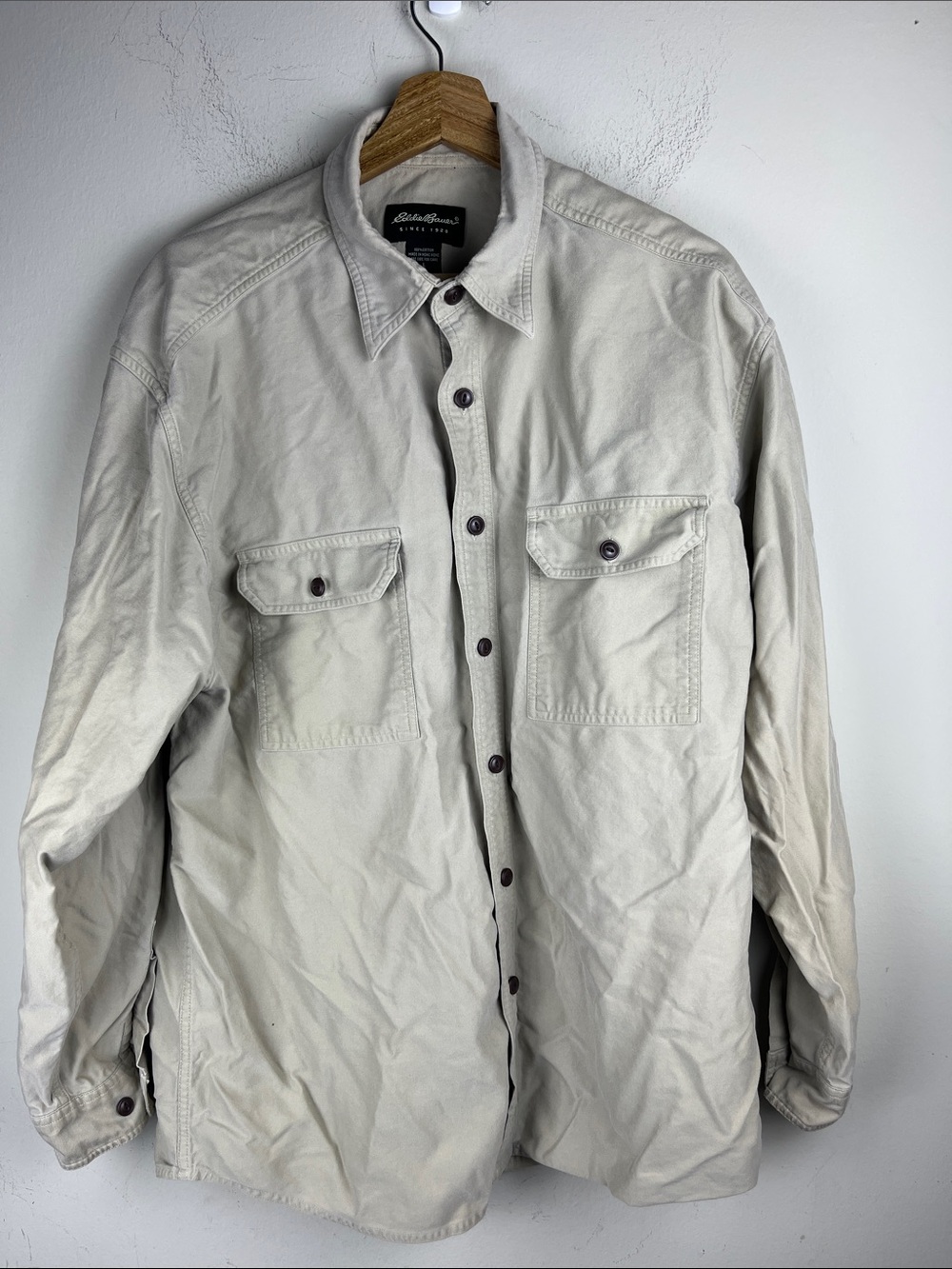 Eddie Bauer Men's Large Light Cream Button Front Shirt Medium Weight Casual